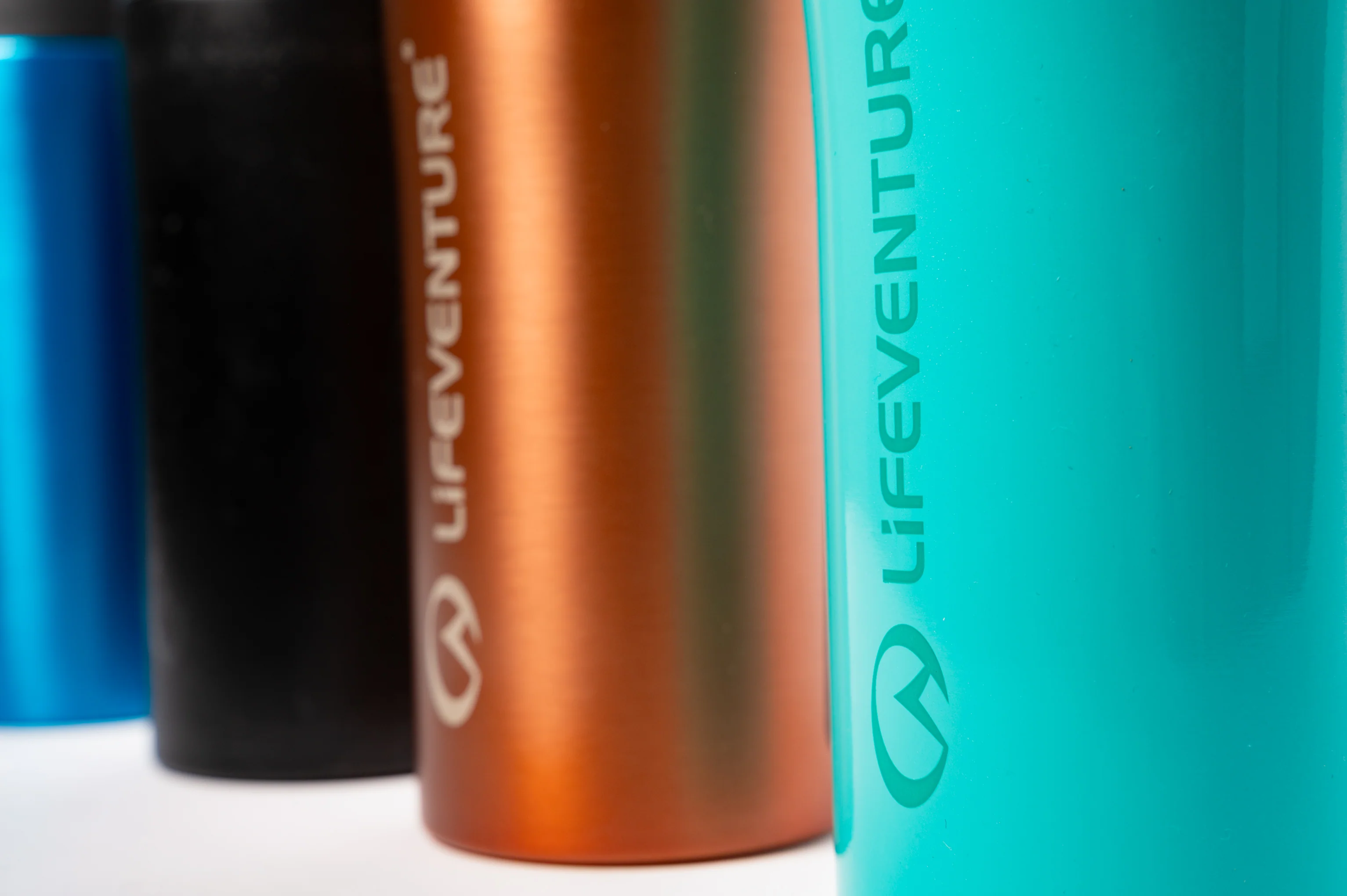 Arthur Beale Thermal Mug - Image 4